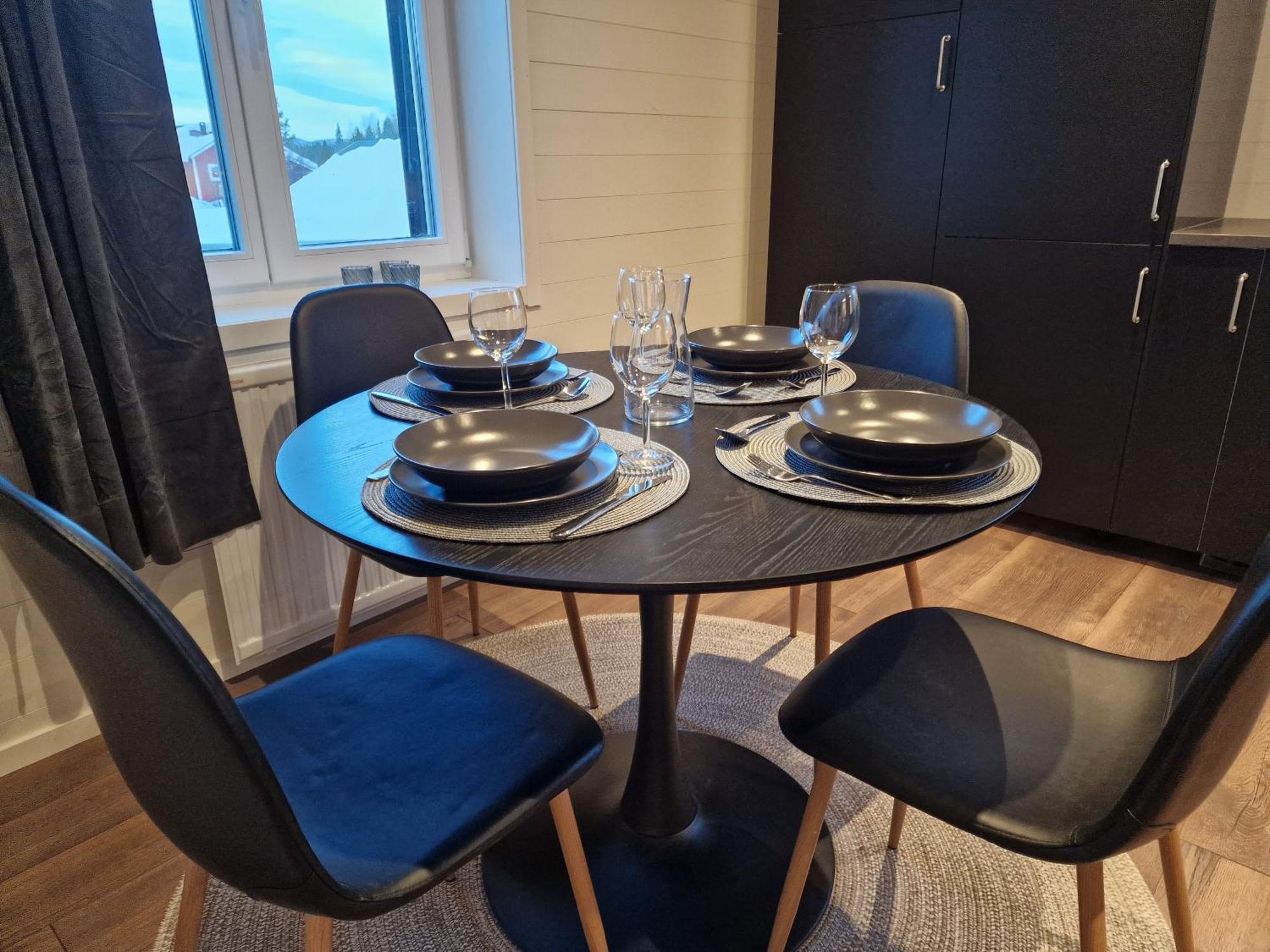 Laegenhet I Kabdalis Naera Skidbacke & Skoterled Eksteriør billede